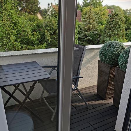 Zimmer-Lein Leingarten Szoba fotó