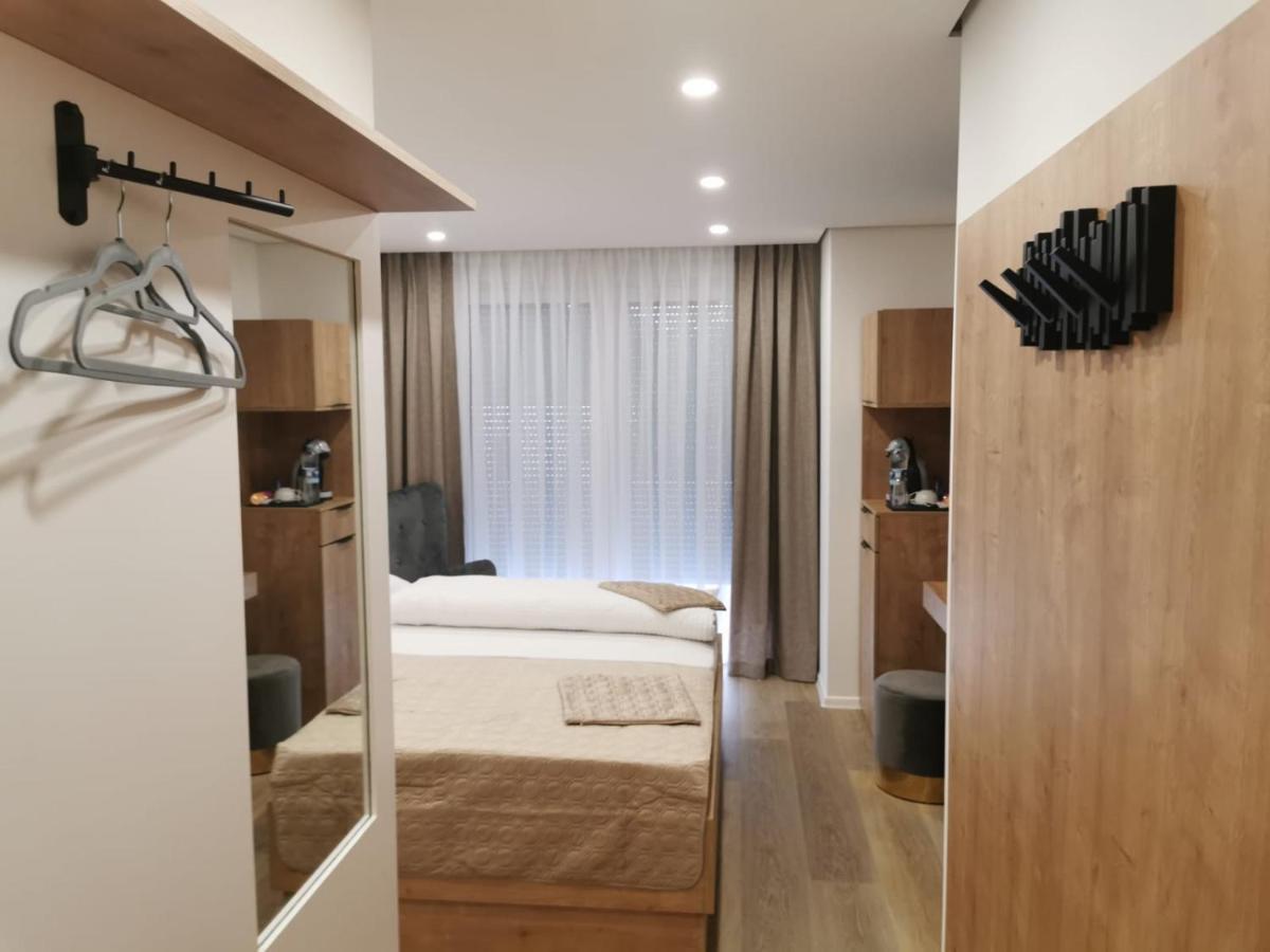 Zimmer-Lein Leingarten Kültér fotó